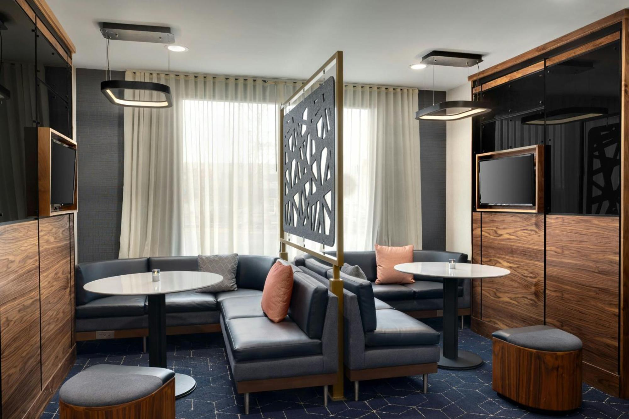 Courtyard By Marriott Kokomo Eksteriør billede